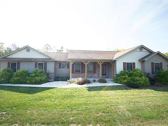 2nd image of 3375 Buckskin Ln
