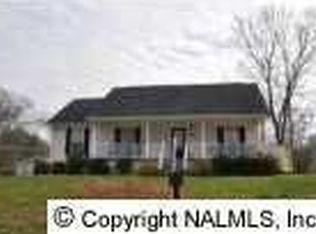 120 1st Ave NE, Arab, AL 35016