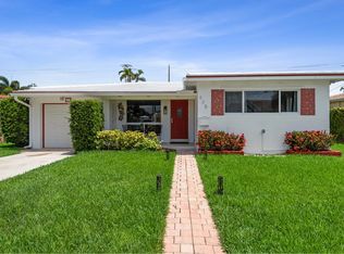 405 SE 3rd Ter, Dania, FL 33004