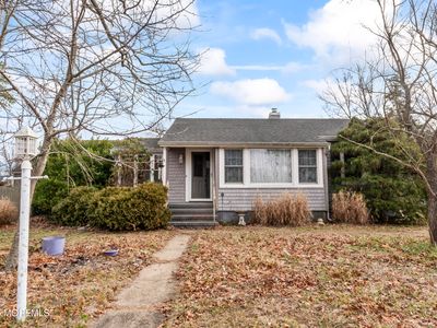 325 Tiller Avenue, Beachwood, NJ, 08722