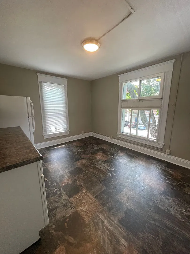 428 N Grant-Noremac — Photo 4