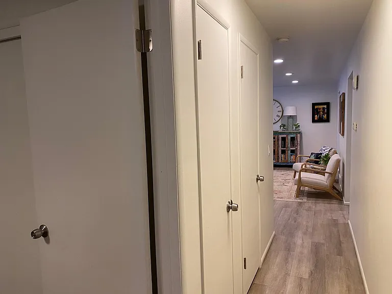 2361 E Phylden Dr #B — Photo 29