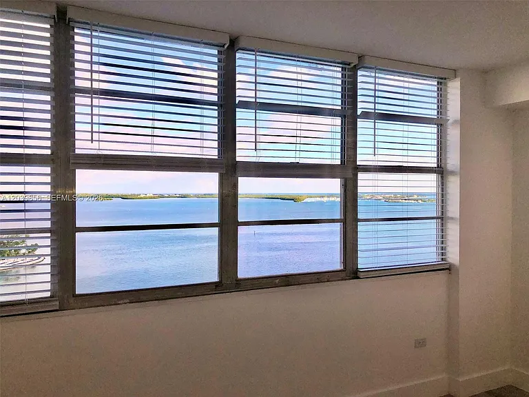 905 Brickell Bay Dr #2029 — Photo 27