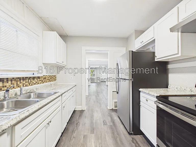 3310 Tracy Ave — Photo 12