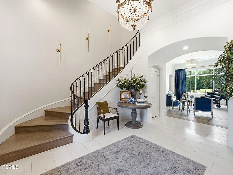 71 W Farm Springs Ln — Photo 9