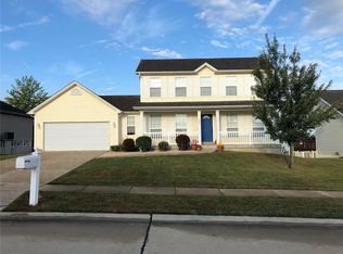 236 Old Chesapeake Dr, Wentzville, MO 63385