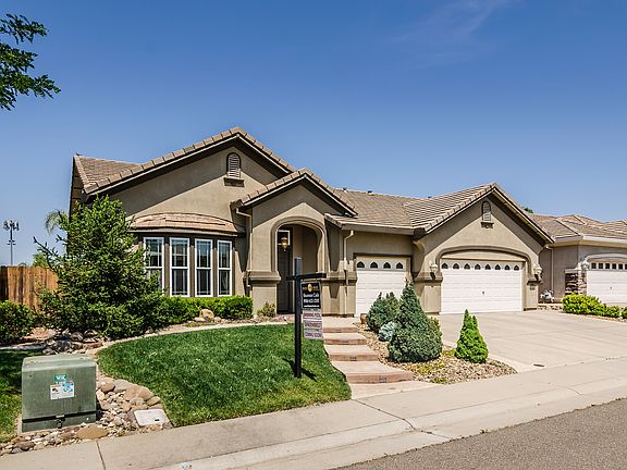 4th image of 6238 Camellia Ct