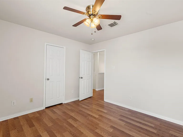 3111 Holly Ranch Dr — Photo 25