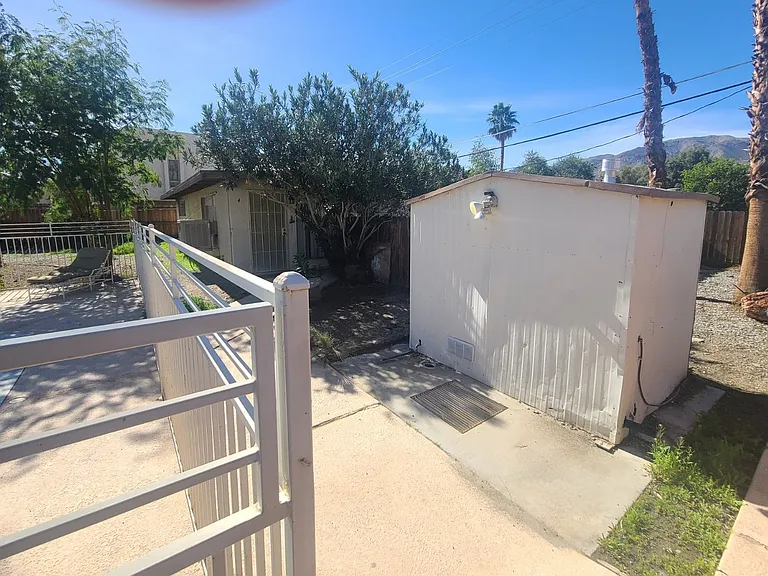 44625 Las Palmas Ave #4 — Photo 1