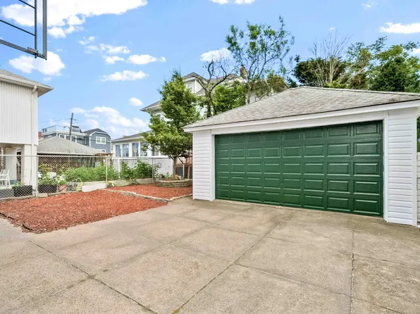 118-07 Beach Channel Drive image 24 of 28