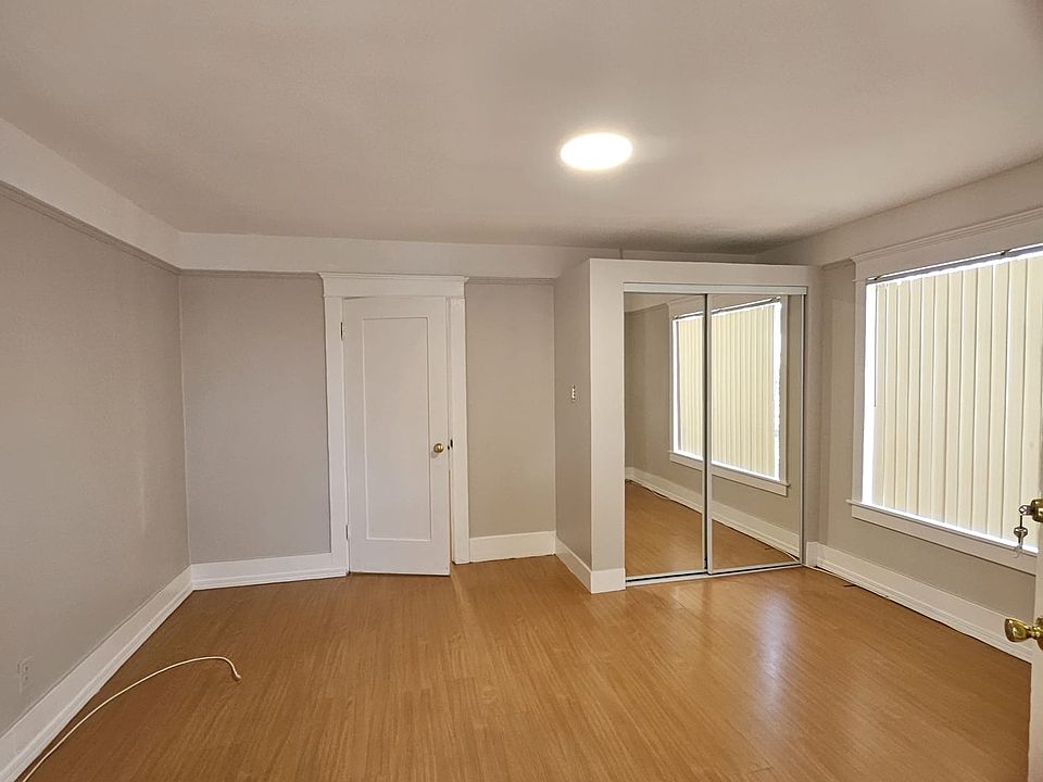 1st image of 395 N Newport Ave