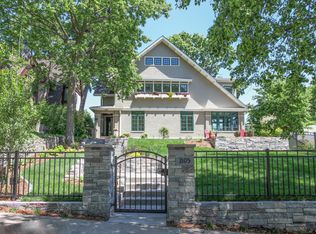 2105 Irving Ave S, Minneapolis, MN 55405