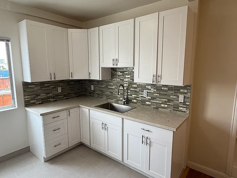 250 Point Lobos Ave #402 — Photo 12
