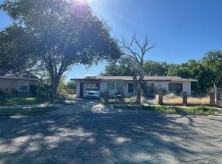 6 Park Pl, Roswell, NM 88201