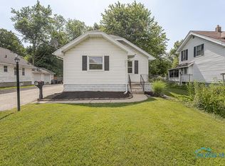 5215 Rowland Rd, Toledo, OH 43613