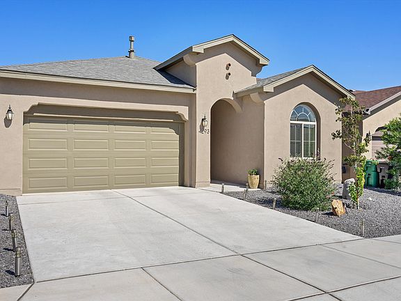 3rd image of 4293 Crowned Eagle Loop NE