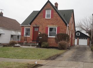 13200 Grannis Rd, Garfield Heights, OH 44125