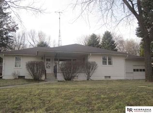 102 N Anderson Ave, Oakland, NE 68045