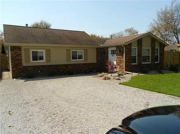 2109 Momany St, Oregon, OH 43616