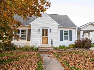 130 E Eagle St, Denver, IA 50622
