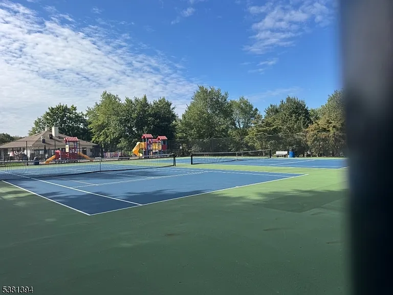 4 Woodward Ln — Photo 23