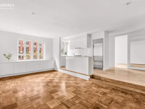 255 West 23rd Street image 1 of 8