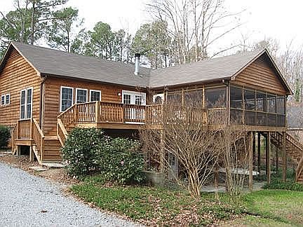 2nd image of 133 Waterfront Dr
