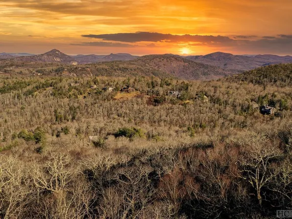 Vista Ln, Highlands, NC 28741