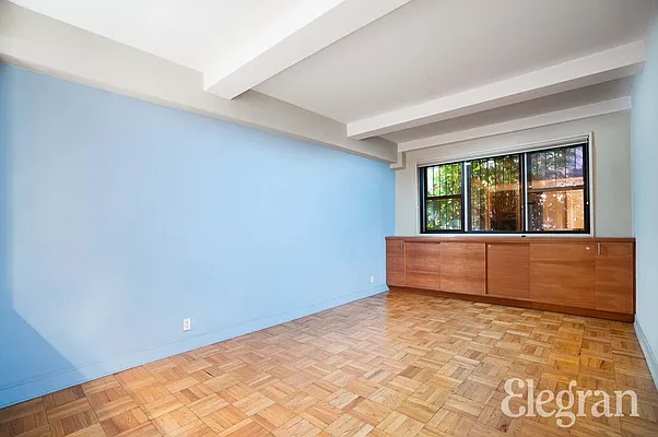 Rented by (Legacy) Elegran | media 3