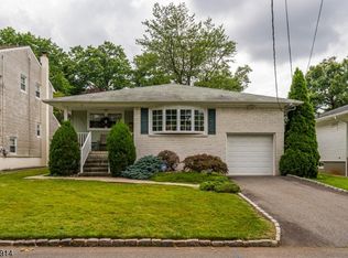 794 Hillside Rd, Rahway, NJ 07065