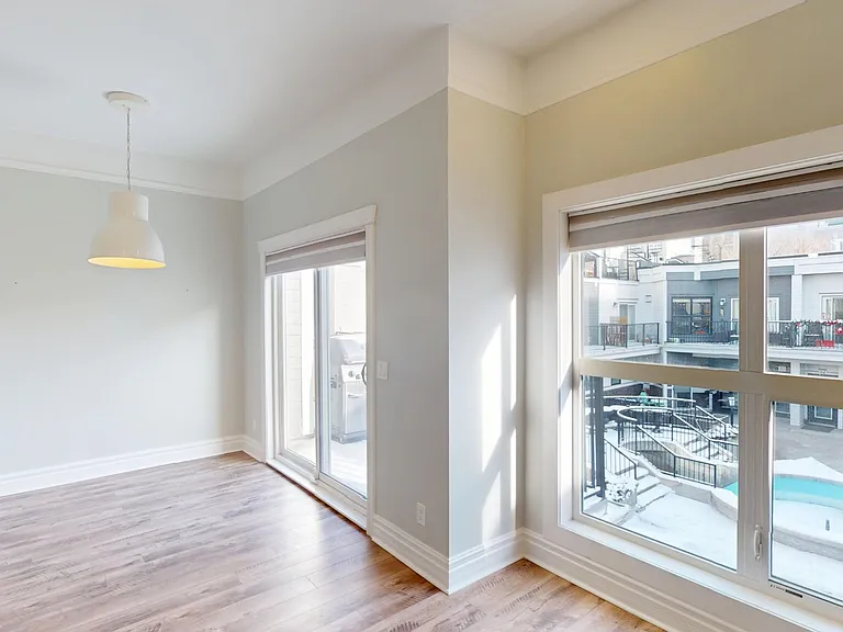 605 15th Ave SW #20 — Photo 8