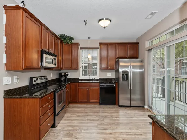 3031 Grand Ave APT 116, Des Moines, IA 50312