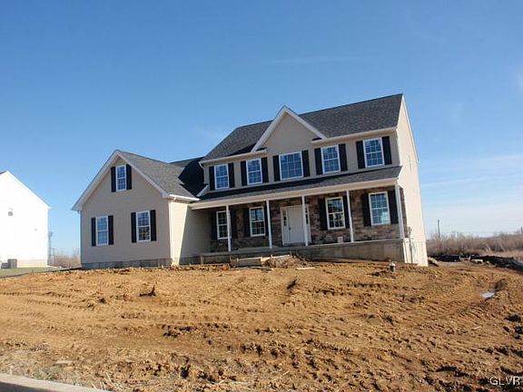 2nd image of 2708 New England Dr Lot 10