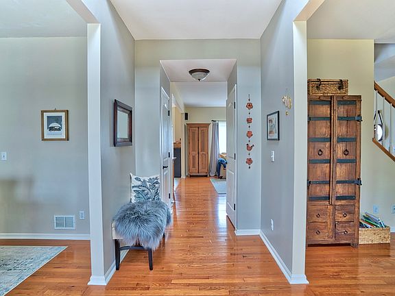 4th image of 39W291 Mill Creek Cir E