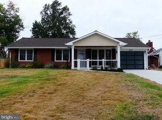 4806 Flower Ln, Alexandria, VA 22310