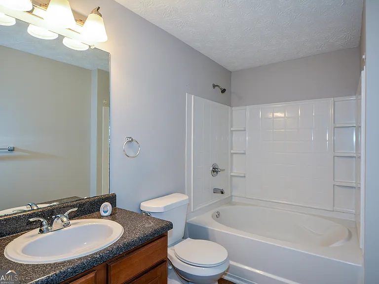 4101 Fairington Club Dr — Photo 20