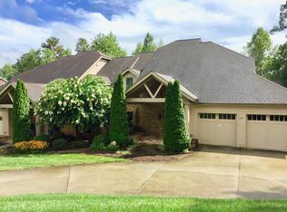 2831 Player Cir NE, Conover, NC 28613