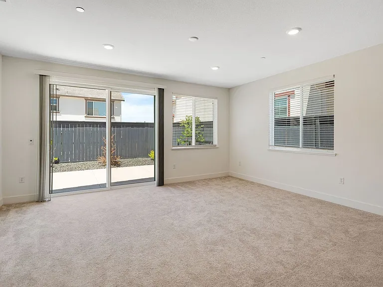 3363 Apollo Ct — Photo 8