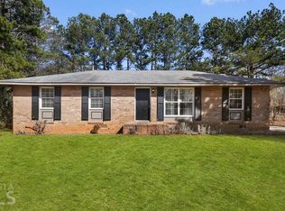 72 Inverness Dr, Jonesboro, GA 30238