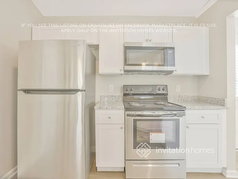 387 Tuscany Trce — Photo 7