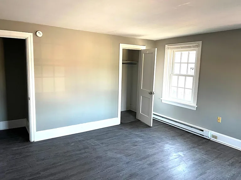 335 Old Stonehouse Rd S — Photo 15