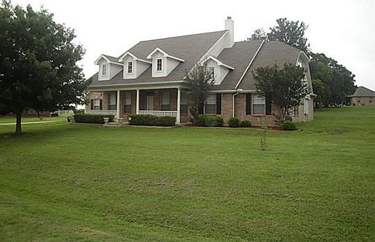 1st image of 3024 Big Springs Dr