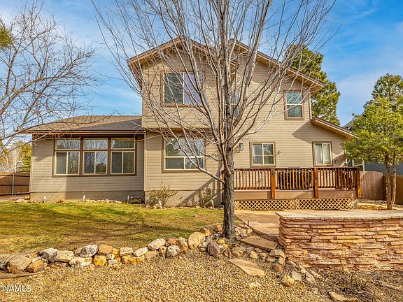 3rd image of 5004 S Opal Rd