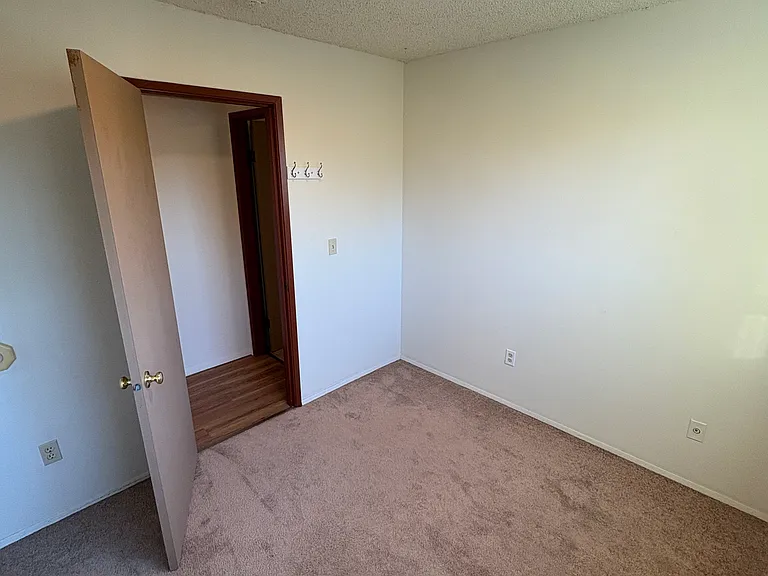 5910 SE 41st Ave #12.0 — Photo 12