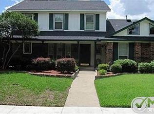 900 Brushwood Dr, Irving, TX 75063