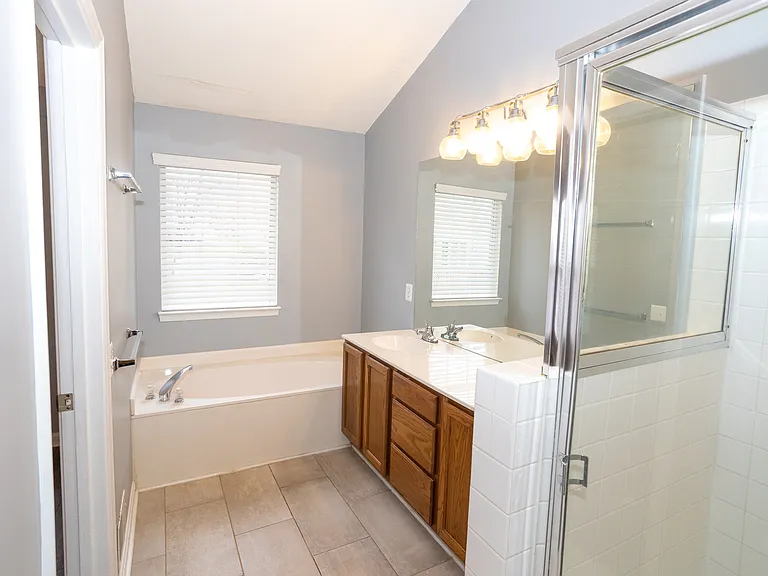 16837 Jed Forest Ln — Photo 33