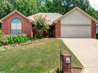 2803 Creekside Dr, Little Rock, AR 72211