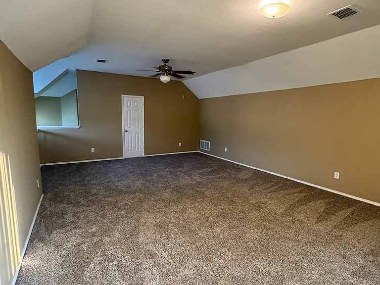 304 Patricia Ln — Photo 30