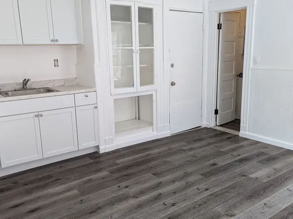 115 Silver St, New Britain, CT 06053