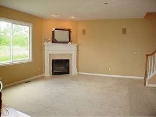 4th image of 24256 Heatherwood Dr #1